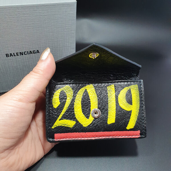 バレンシアガ ミニ財布 偽物 Balenciaga ペーパー♪グラフィティ三つ折り財布