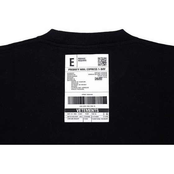 ヴェトモン tシャツ 偽物 VETEMENTS ロゴ Tシャツ SS20TR305