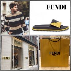 fendi モンスター 偽物 フェンディ サンダル レザー フットベッド ブラック