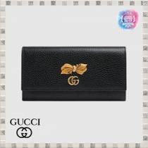 2019新作入荷 オンライン限定 GUCCI グッチスーパーコピー ボウ レザー コンチネンタル...