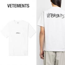  ヴェトモン tシャツ 偽物 VETEMENTS JEANSロゴ Tシャツ