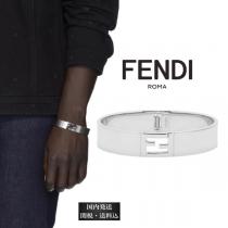 フェンディ ブレスレット コピー FENDI シルバー Forever Fendi オープン ク...