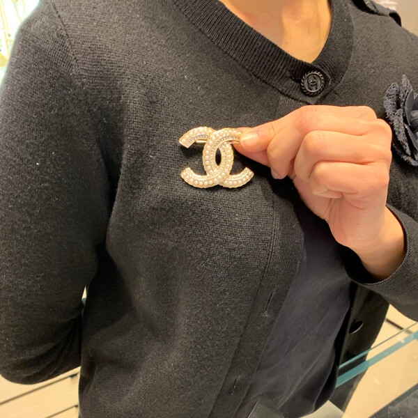 シャネル 偽物 CHANEL CCブローチ ココマークアクセパール BROOCH