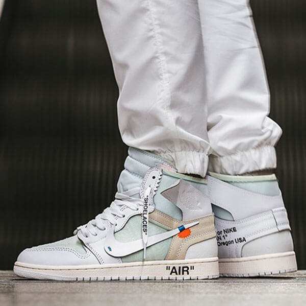 ナイキ オフ ホワイト スニーカー コピー OFF-WHITE NIKE Air Jordan 1 Retro High OG “WHITE”