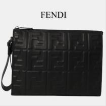 FENDI フェンディ クラッチバッグ 偽物 FF Embossed Clutch