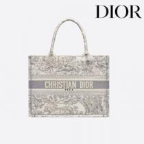 新作【Dior】ディオールブックトートバッグ 偽物/トワル ドゥ ジュイ M1296ZTDT_M956