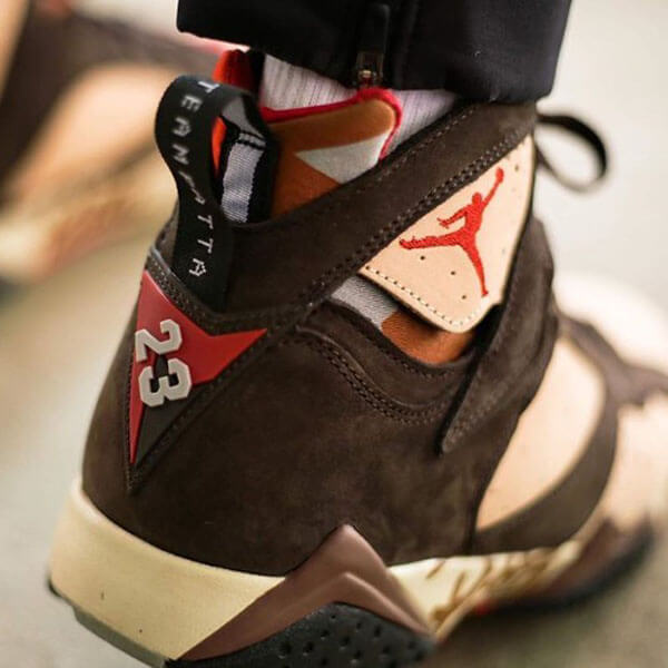 ナイキ エアージョーダン スニーカー コピー 魅惑のコラボ★PATTA × NIKE AIR JORDAN 7 OG SP★ブラウン