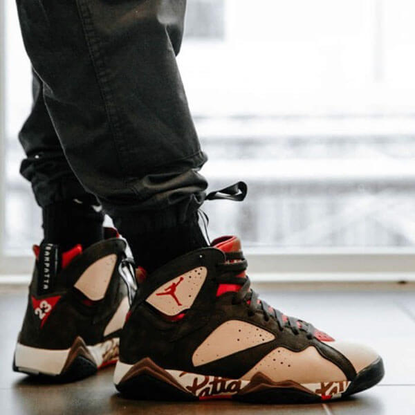 ナイキ エアージョーダン スニーカー コピー 魅惑のコラボ★PATTA × NIKE AIR JORDAN 7 OG SP★ブラウン