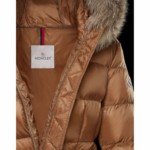 モンクレール 偽物 ダウン 累積売上総額第１位！【MONCLER★20/21秋冬】BOED_COCOA 0931A55202C0229226