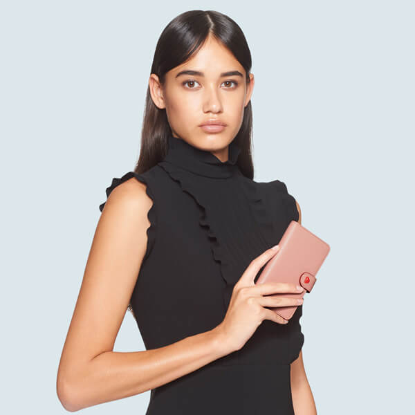 miumiu iphoneケース コピー Miu Miu 手帳タイプ iPhone X/XS対応ケース マドラ11スレザー9