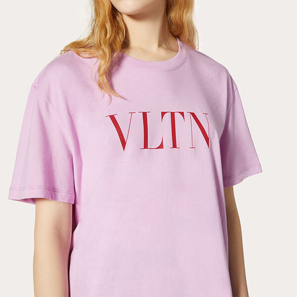 VALENTINO◆VLTN ヴァレンティノ ロゴTシャツ コピー 2色 プリント TB3MG07D3V645F