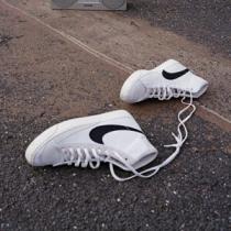 ナイキ スニーカー コピー SLAM JAM × NIKE BLAZER MID CLASS 1...