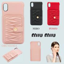 miumiu iphoneケース コピー MiuMiu マテラッセ カード入れ付IPHONE X...