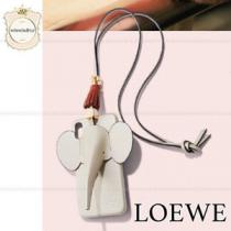 【LOEWE ロエベ iPhoneケース コピー】エレファント Elephant セージ Ele...