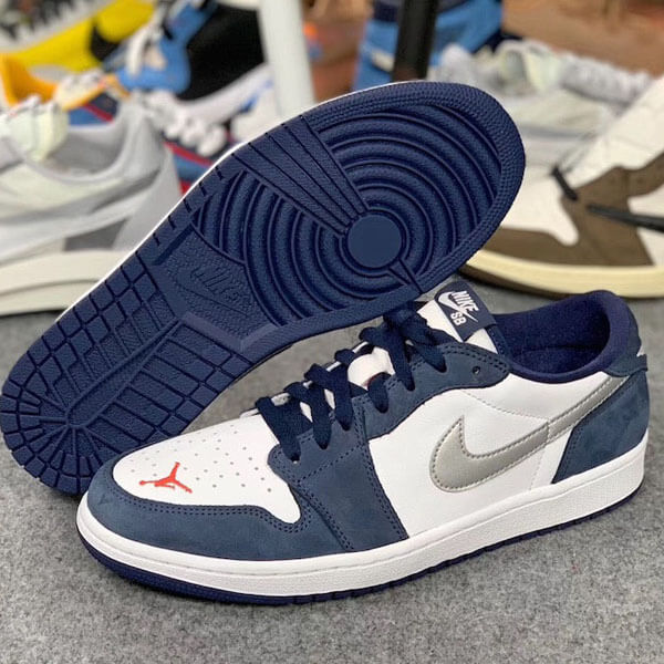 【NIKE】Jordan 1 Low SB Midnight Navy コピージョーダンミッドナイト CJ7891-400