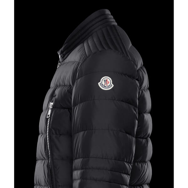 20/21秋冬Moncler コピーAMIOT ブラック 10045112022144497 ブランド型番10045112022144497