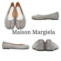 メゾンマルジェラ フラット 偽物 Maison Margiela カーフスキンタビ バレエ フラ...