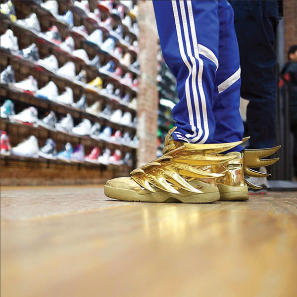 アディダス コピー Jeremy Scott x Wings 3.0 'Solid Gold' B35651