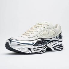 アディダス 靴 コピー adidas×Raf Simons♪"RS OZWEEGO" オズウィーゴ 