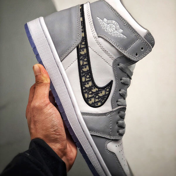 ナイキコラボ Dior Air Jordan 偽物 1 Retro high OG