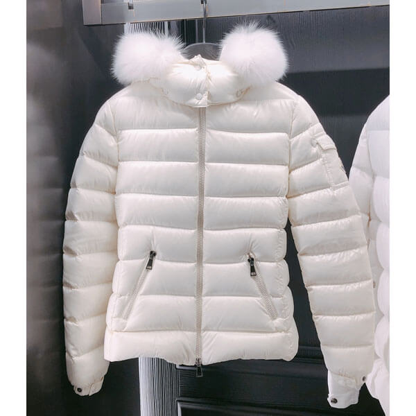 20/21AW新作 MONCLER★コピーホワイトファーが素敵 BADYFUR★関税込み 