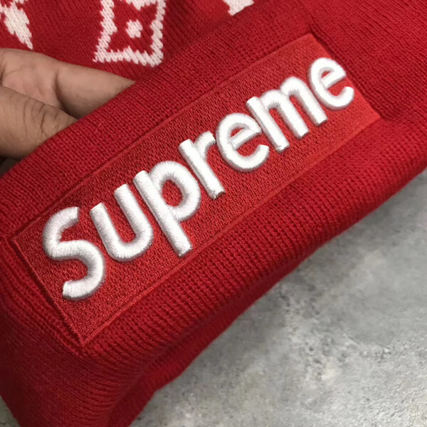 supreme ニット 帽 偽物 シュプリーム Vuitton Big Logo Knit キャップ