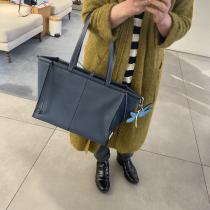 ロエベ 偽物 ◆LOEWE◆CUSHIONトートバッグ◆超高級レザー◆希少 309.12.W78