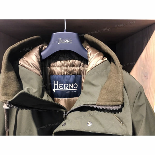 日本未入荷【HERNO】偽物ウール＆ナイロンパネルロングコート