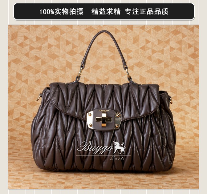 ミュウミュウ スーパーコピーMIUMIU/ミュウミュウ 2012年春夏MATELASSEストラップ付きハンドバッグ RN0666 N88 002