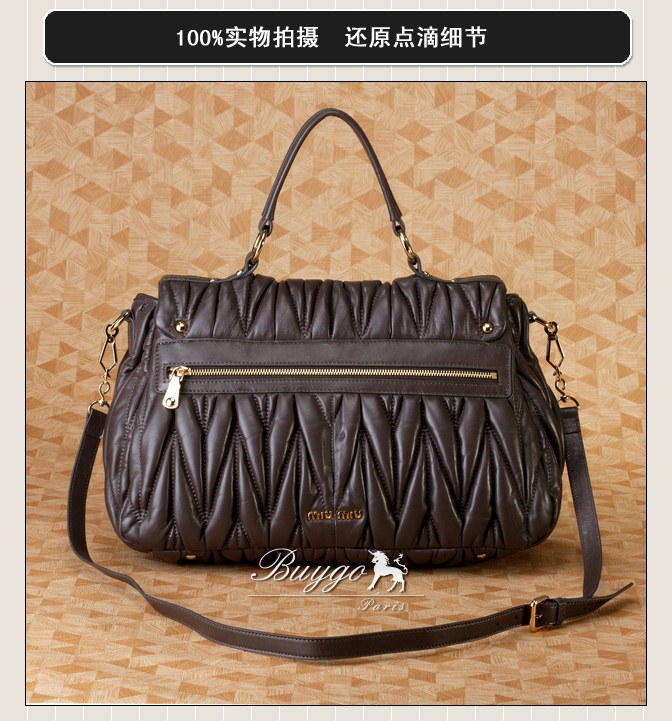 ミュウミュウ スーパーコピーMIUMIU/ミュウミュウ 2012年春夏MATELASSEストラップ付きハンドバッグ RN0666 N88 002