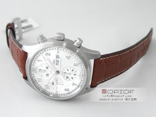 IWC スピットファイヤー スーパーコピーIW371702 クロノ・オートマティック 茶皮 シルバー