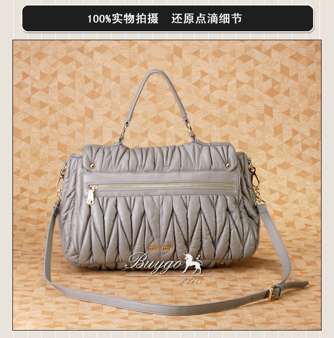 ミュウミュウ スーパーコピーMIUMIU/ミュウミュウ 2012年春夏MATELASSEストラップ付きハンドバッグ RN0666 N88 002