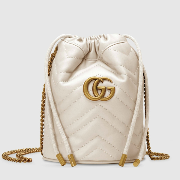 2020新作限定 グッチスーパーコピー∞∞ GUCCI ∞∞ GG Marmont Mini leather バケットショルダー☆