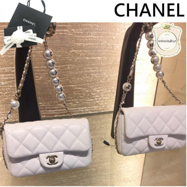 CHANELココピーピー ホワイト フラップバッグ 521647851