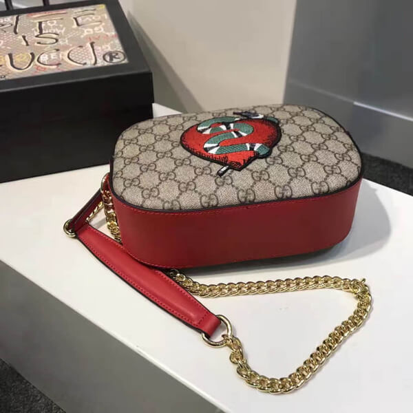 最新作!GUCCI グッチ ショルダーバッグ コピー チェーンショルダーGGキャンバス刺繍ヘビ花 409535