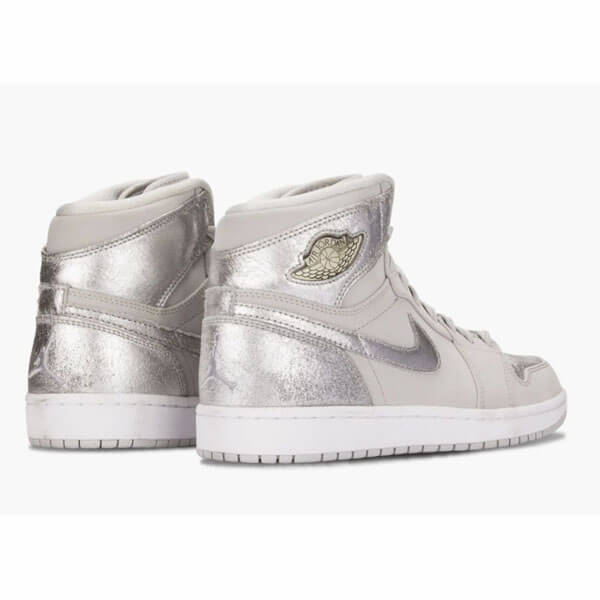 ナイキ エアージョーダン スニーカー コピー NIKE Air Jordan 1 Retro Hi Silver '25th Anniversary' 2010