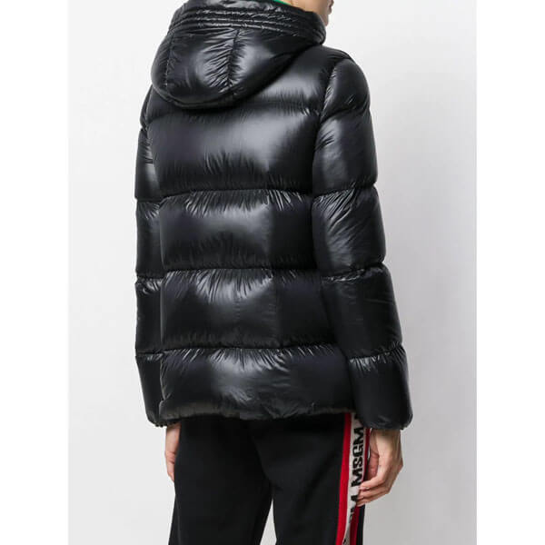 モンクレール 偽物 2020-21AW★新入荷★ダウン MONCLER SERITTE ダウンジャケット