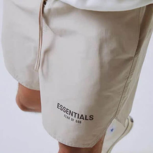 【大人気】【Fear Of God】偽物Essentials Nylon Active Shorts アクティブショーツ 33900