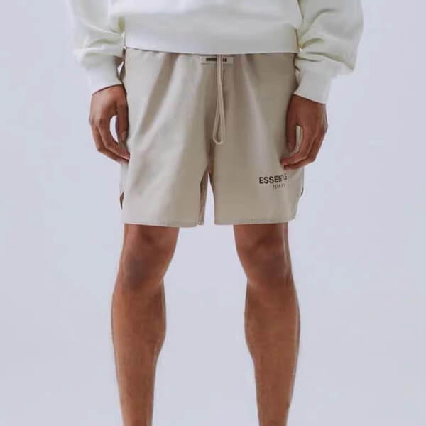 【大人気】【Fear Of God】偽物Essentials Nylon Active Shorts アクティブショーツ 33900