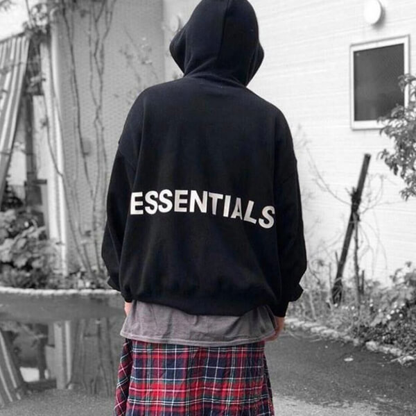 入手困難！Fear of God / コピーESSENTIALS - Graphic Pullover Hoodie