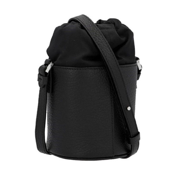 メゾンマルジェラ バッグ 偽物 Maison Margiela 5AC micro マイクロ Bucket Bag バケットバッグ