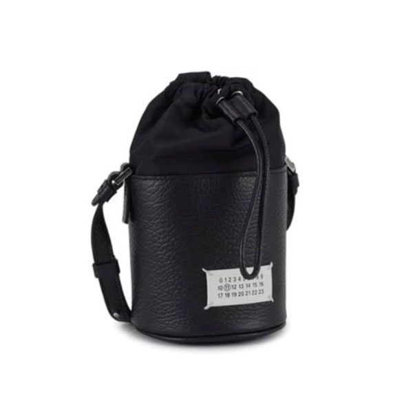 メゾンマルジェラ バッグ 偽物 Maison Margiela 5AC micro マイクロ Bucket Bag バケットバッグ