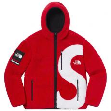 supreme ノース フェイス 偽物 コラボ ロゴ入りフリース レッド 赤